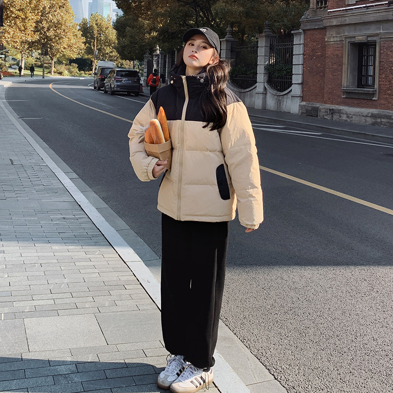 撞色短款连帽羽绒服女2025冬季新款韩版宽松爆款小个子加厚面包服,女装羽绒服,浙宝266