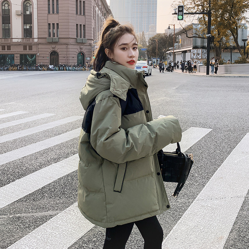 大货已出 黑绿撞色拼接连帽羽绒服90绒266-3008-P265K398图片