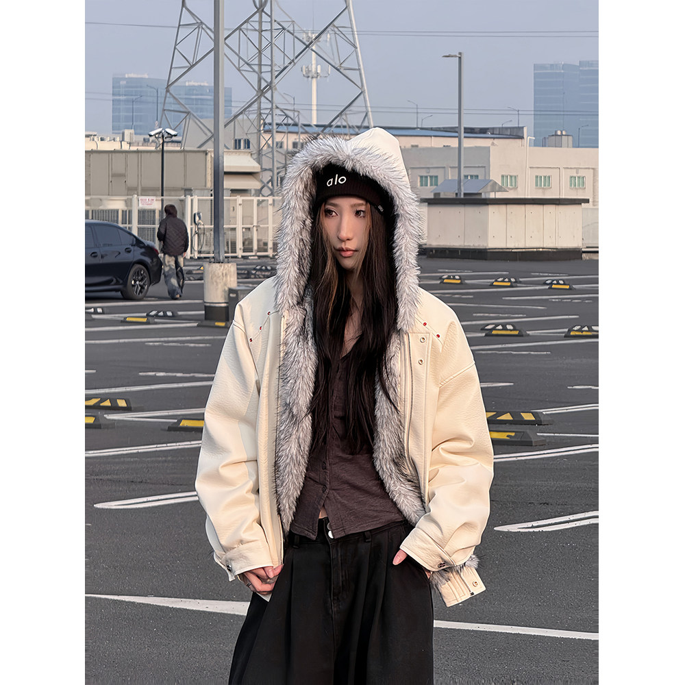 A440-MY1605-P110重磅座山雕连帽毛领棉衣，男装棉衣，电商A440