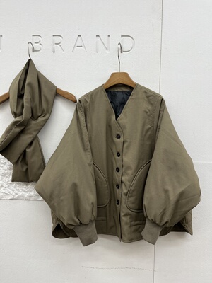 欧洲站2025新款冬季配围巾v领90白鹅绒羽绒服女中长款宽松外套