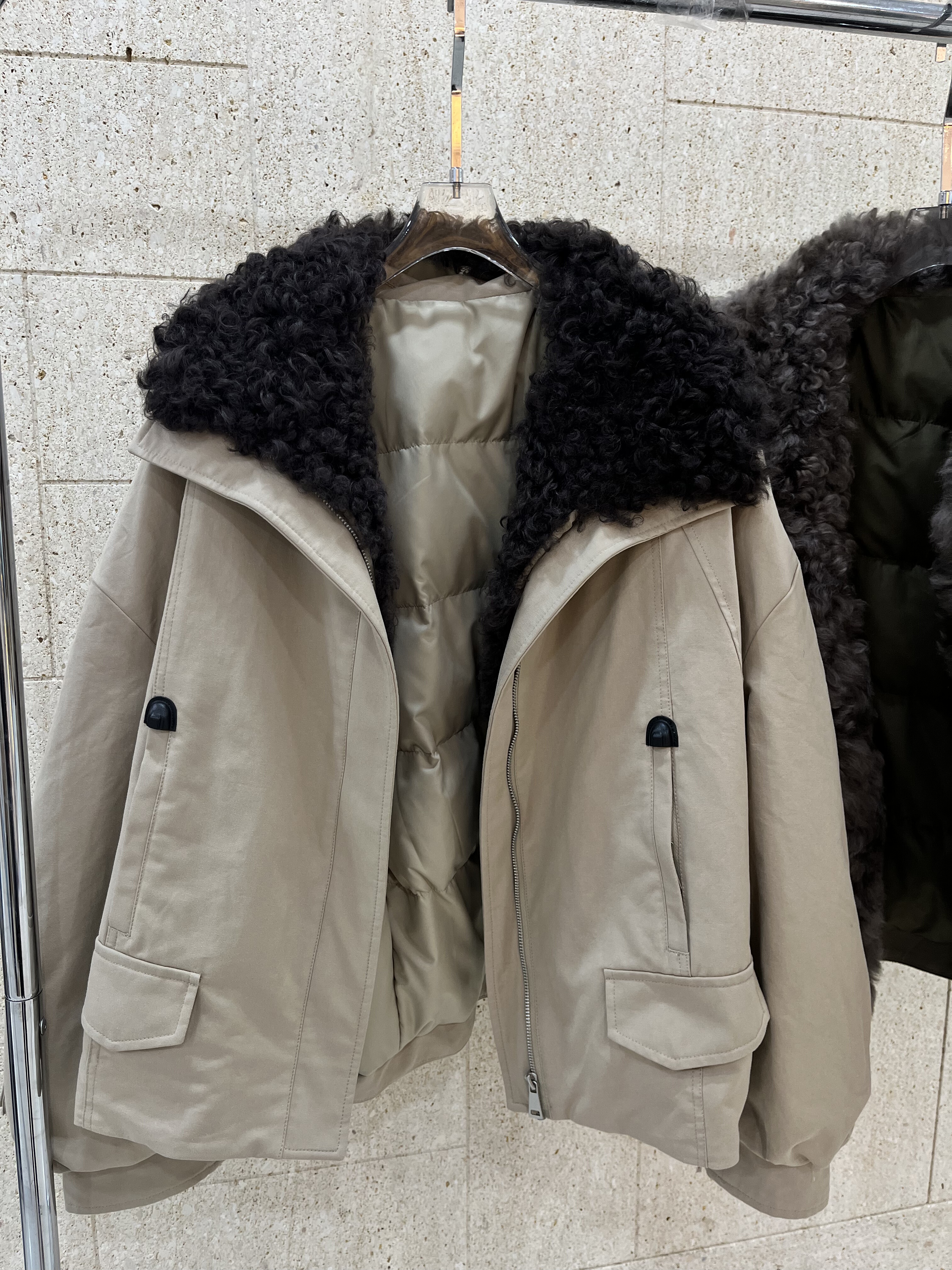 休闲羊羔毛鹅绒羽绒服派克服加厚