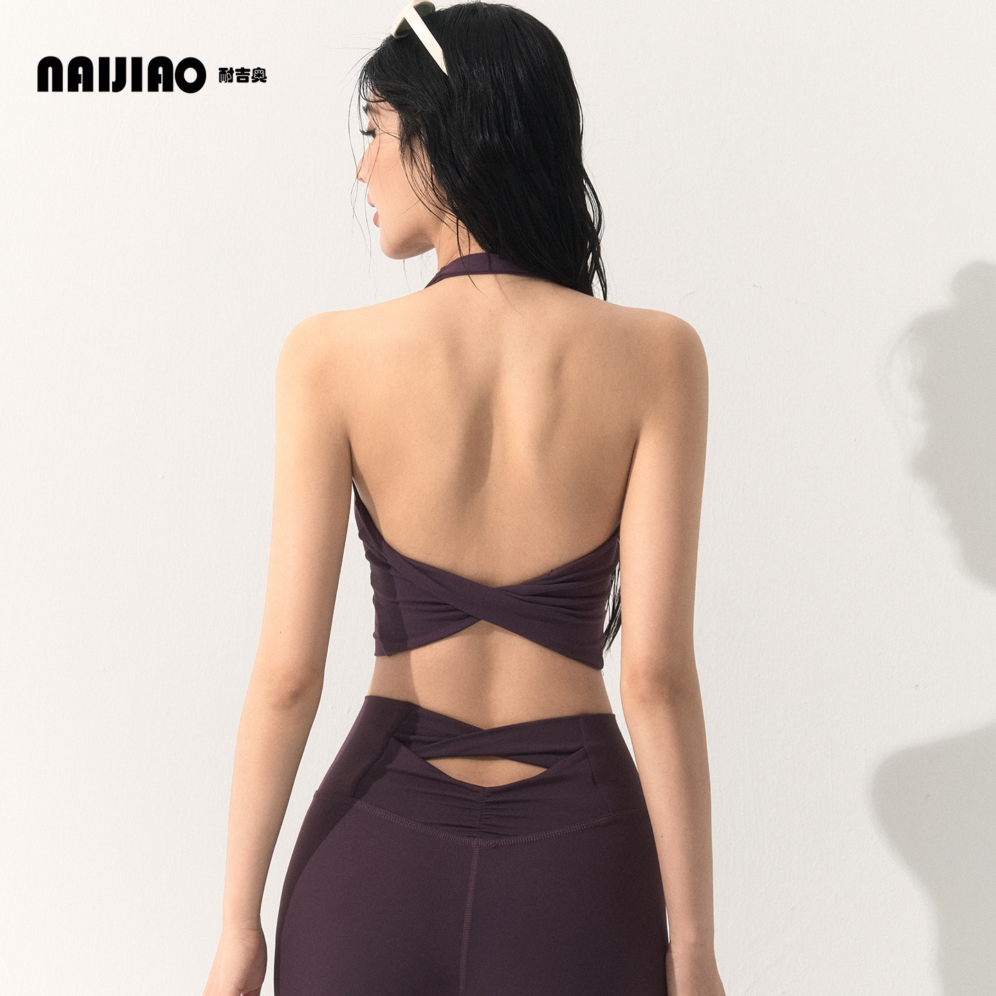 耐吉奥时尚辣妹美背拧结挂脖背心一体式胸垫普拉提运动健身bra,运动服/休闲服装,运动文胸,淘宝优惠券,粉丝福利购,淘宝优惠卷