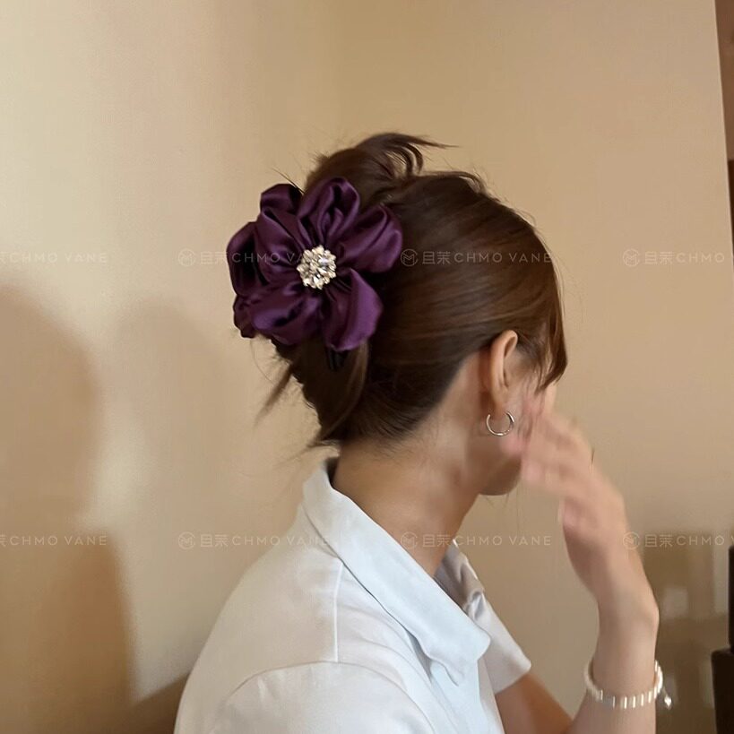 贵气高级五瓣花花发抓