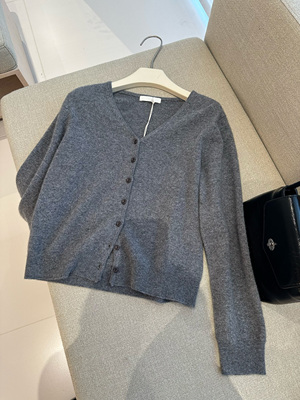 时尚百搭V领单排扣长袖针织衫女秋季新款基础款纯色毛衣开衫上衣