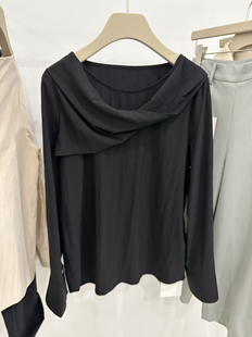 设计感 两色入 内搭 单穿皆可 上衣