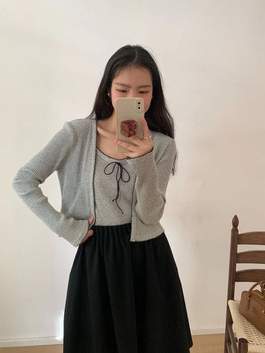 mmt微微法式复古小众设计感竖条纹吊带针织衫两件套女上衣秋