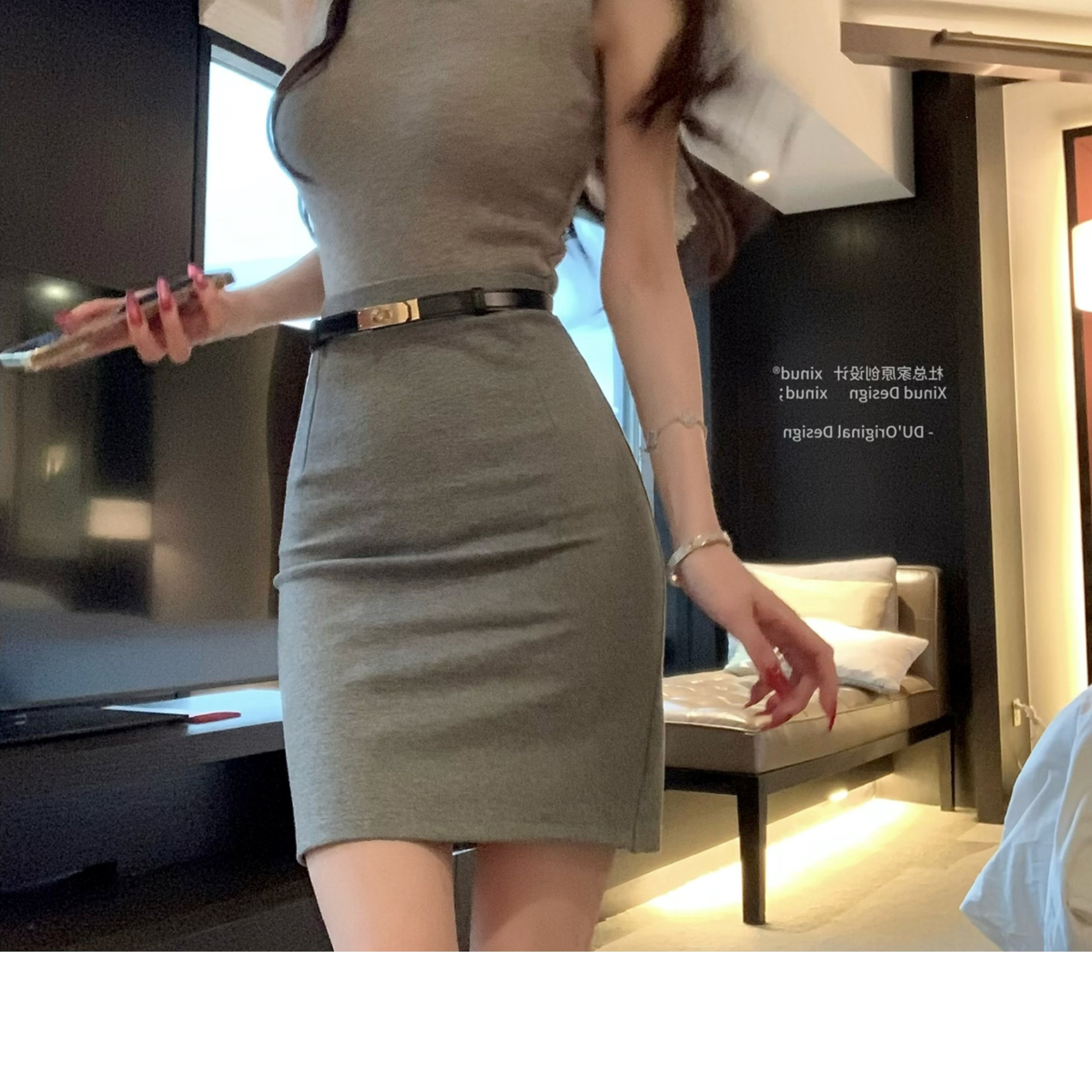 杜总家 高品姐姐の灰色半裙*韩系显身材简约美臀紧身弹力包臀裙夏