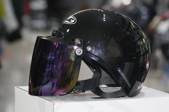 高档太子【摩托车-头盔8款舒适夏季】阿肯ch半盔hjc轻便型踏板哈在类目 摩托车/装备/配件, 摩托车骑士装备, 摩托车头盔中 - 来自Buy2taobao.com提供专业的淘宝代购服务