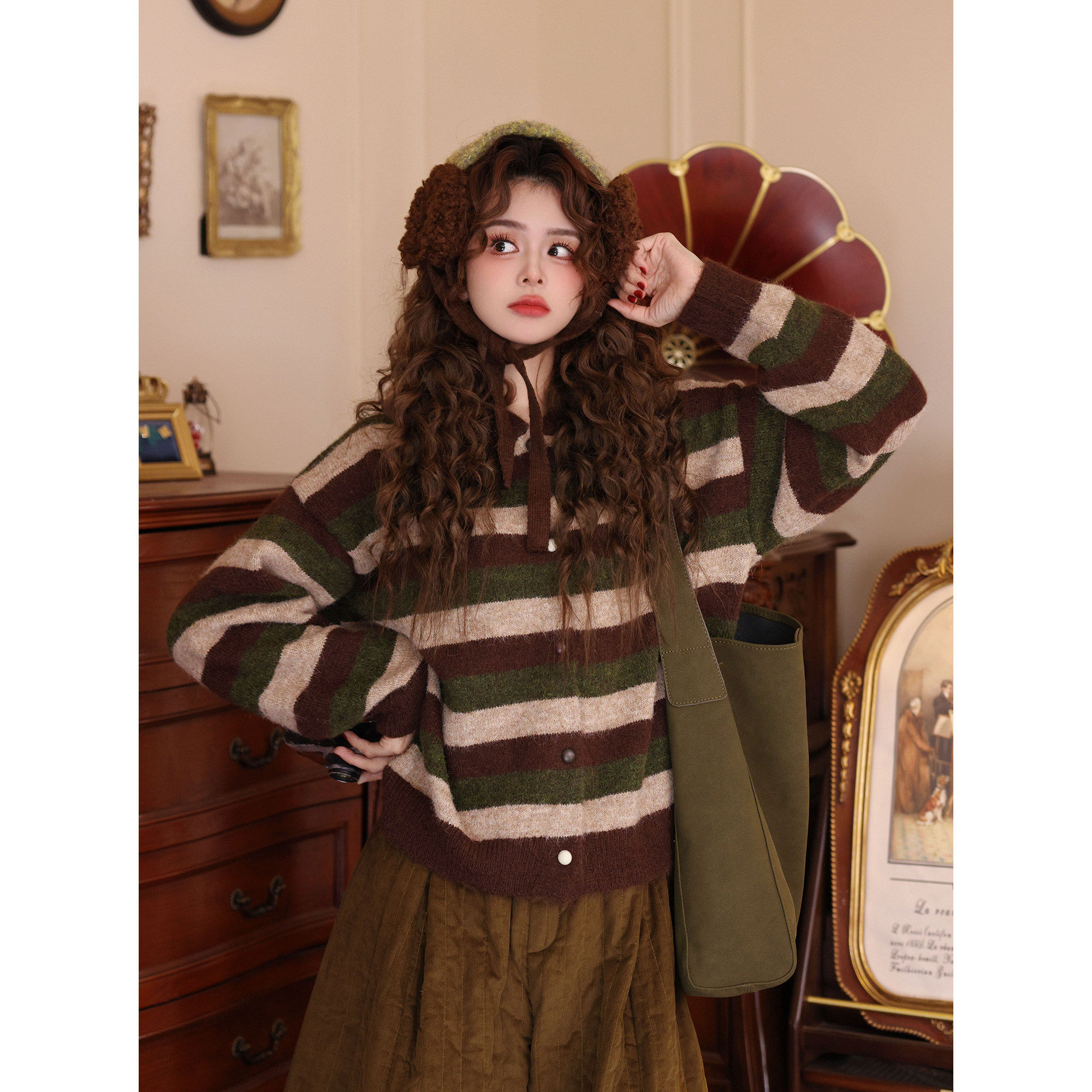 陈佳洁【山色空蒙】条纹连帽毛衣开衫女2025新款休闲宽松针织外套,个性定制/设计服务/DIY,棉服工装,淘宝优惠券,粉丝福利购,淘宝优惠卷