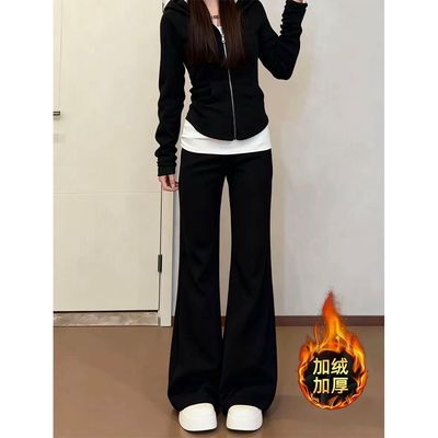 辣妹低腰黑色微喇牛仔裤女