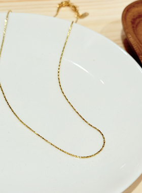 洗澡不掉色极细0.6毫米单链简约裸链钛钢镀金超细锁骨链项链女18k