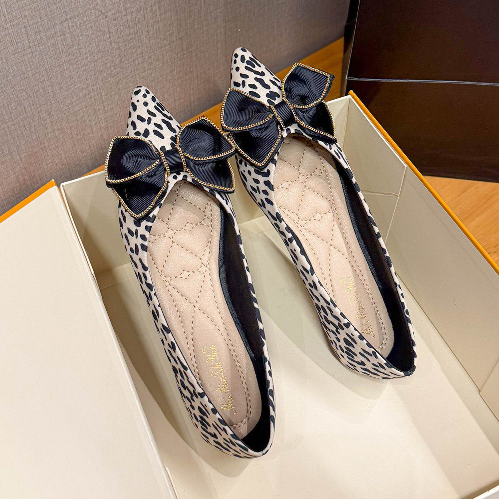 2026新款法式豹纹尖头浅口单鞋女软底不累脚蝴蝶结平底鞋淑女瓢鞋,女鞋,浅口单鞋,淘宝优惠券,粉丝福利购,淘宝优惠卷