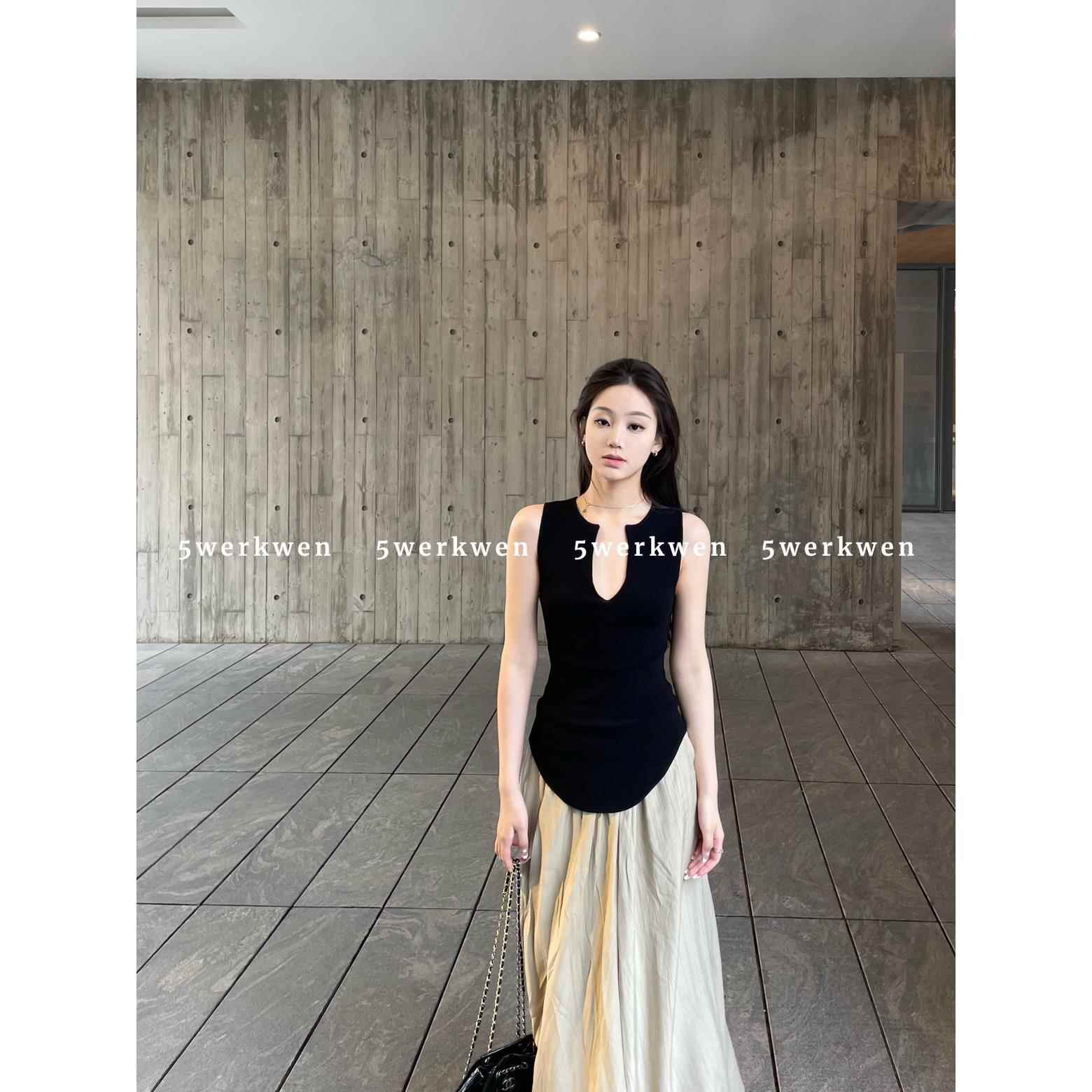 5werkwen rattan V领针织背心女夏季设计感小众修身黑色体恤上衣