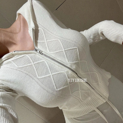 气质女人味修身连帽针织开衫外套