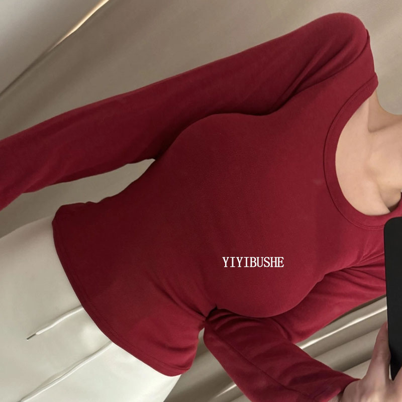 性感显身材U领紧身打底衫T恤