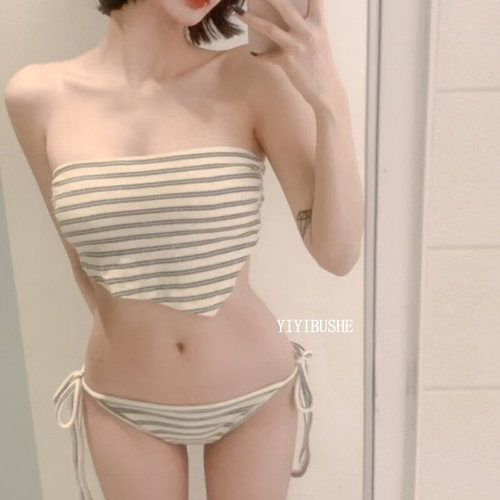 绝美辣妹三点式比基尼泳衣