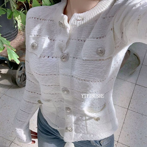温柔女人味奶白色针织开衫