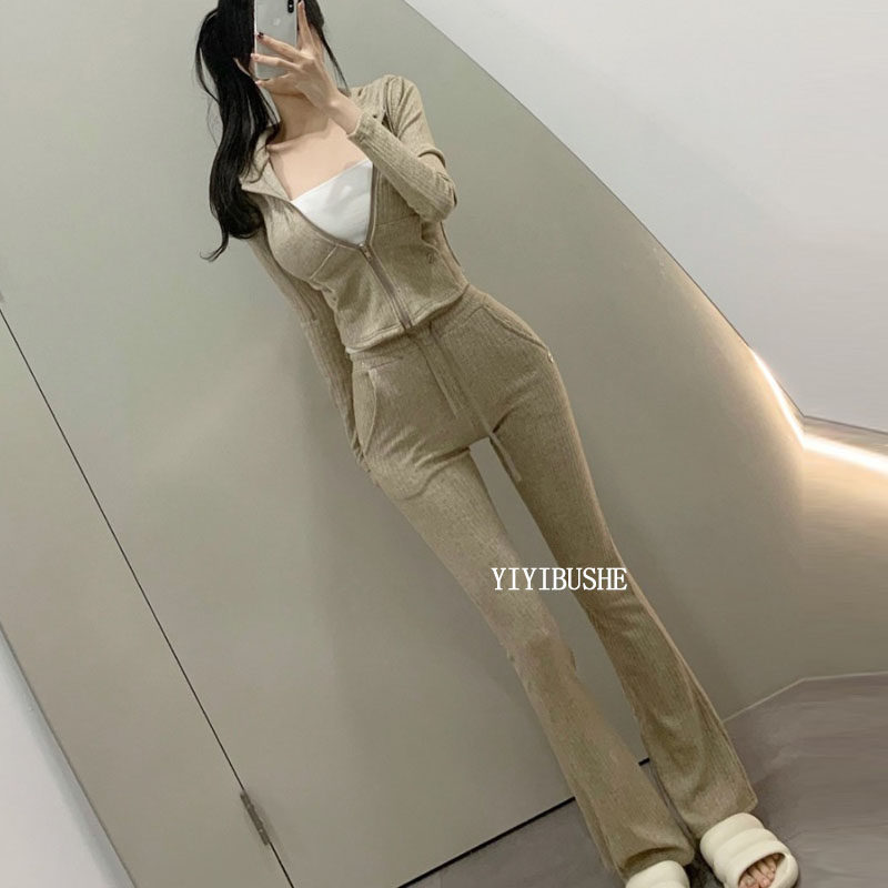 韩系女人味连帽外套+休闲裤
