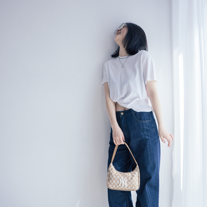 青春减龄纯短袖通勤常规纯色棉女