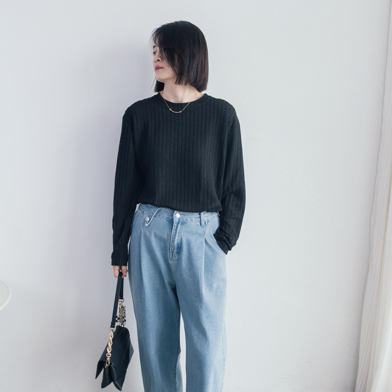 2025春秋新品肌理感坑条纯棉针织感简约百搭黑色纹路宽松圆领长袖