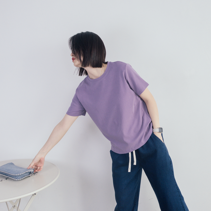 短袖经典常规纯色棉女减龄显白
