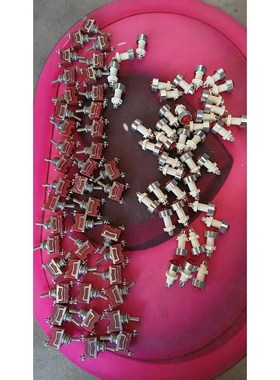 tend  To11  拨动开关两档40个 1元一个议价