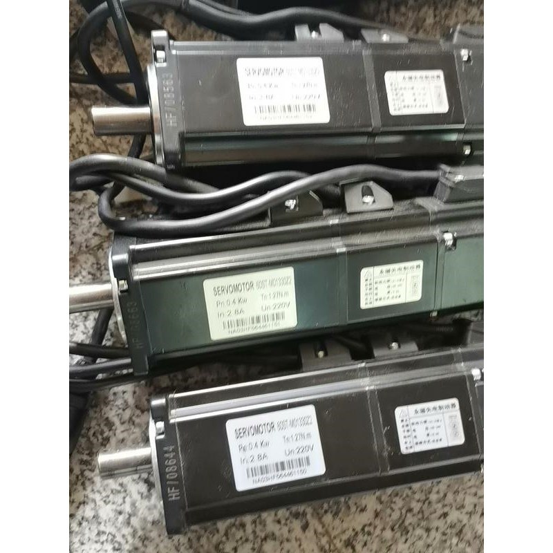 一川伺服A1-SVD15，电机60ST-MO1330Z2，0议价