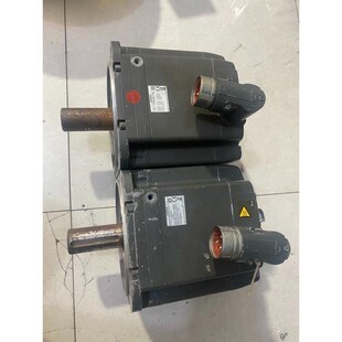 西门子电机现货2台议价 1QA0 1FK7103 2AF71