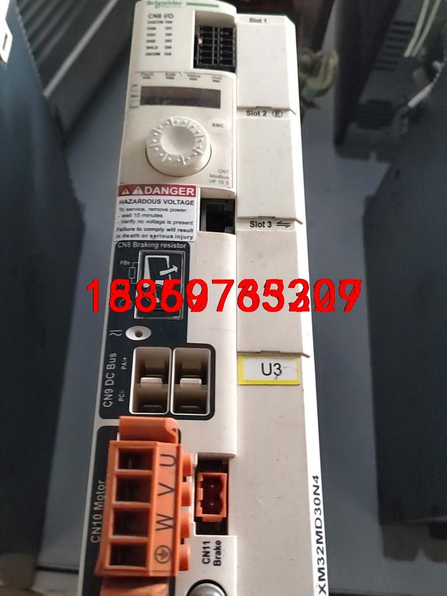 施耐德驱动器LXM32MD30N4  原装拆机，功能包好，实议价