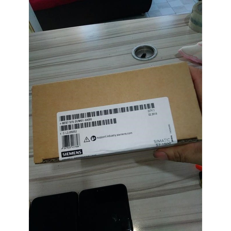 6ES7515-2UM01-0AB0   3  原装进口全新议价