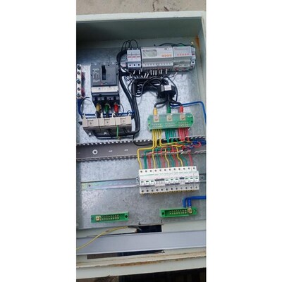 拆下来的施耐德一NSX100N一只,ARCM300一只,DT议价