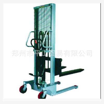 日本TRUSCO中山堆高车