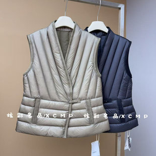 炫彩名品2026冬季新款V领压褶条纹显瘦95白鹅绒羽绒服马甲女0599