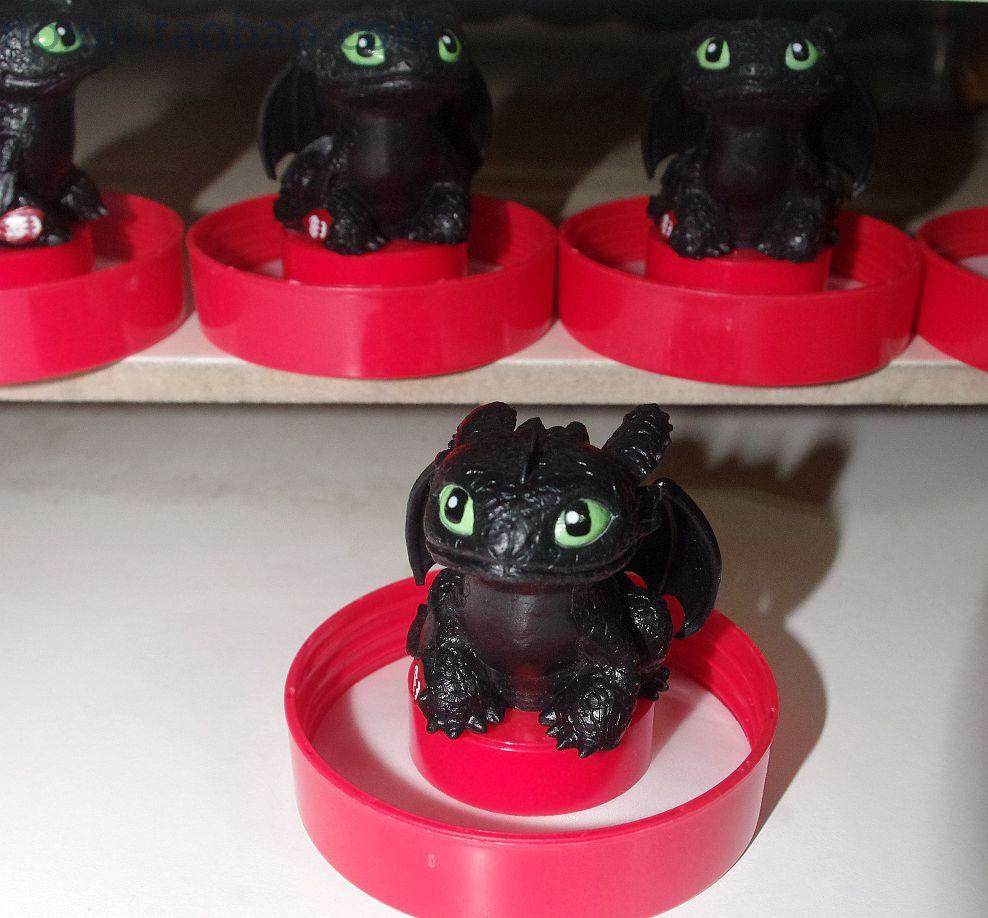 正版 动画电影 驯龙高手 夜煞 无牙 q版超萌 模型手办瓶盖 玩具