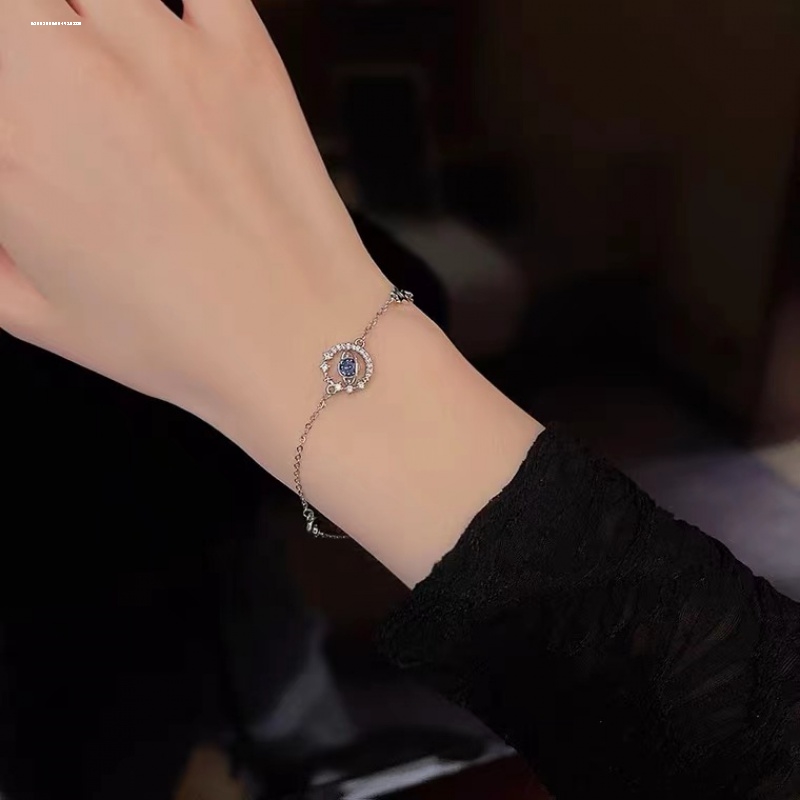 星月手链女镀银轻奢ins小众设计闺蜜星球手饰银饰