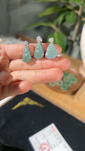 蓝水葫芦