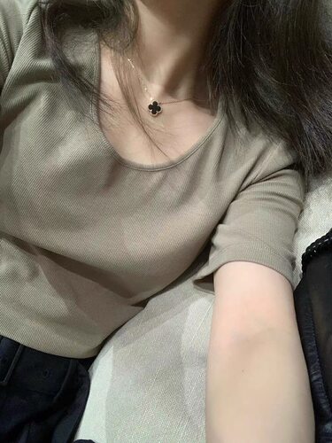 现货清仓～EAES家韩国东大门小个子款显瘦修身短款U领T恤上衣F302