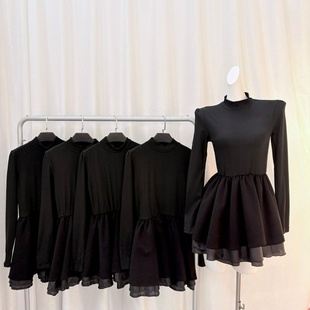 法式秋冬新款实拍图女装新款个性氛围感三层裙摆螺纹黑色连衣裙