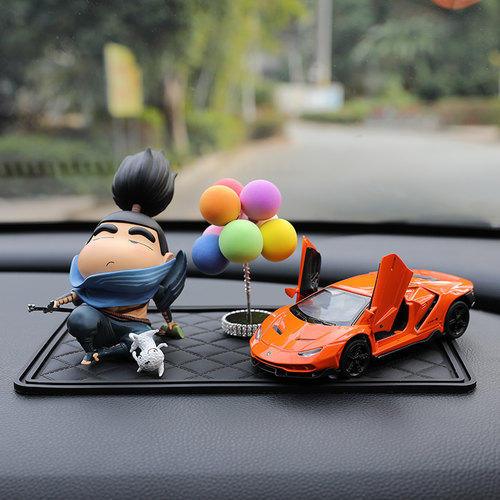 车饰蜡笔小新价格 车饰蜡笔小新图片 星期三