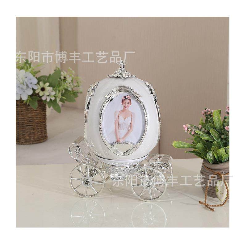 南瓜车影楼相框时尚旋转八音盒皇家马车相框少女心家居摆件,家居饰品,DIY亲子装饰画,淘宝优惠券,粉丝福利购,淘宝优惠卷