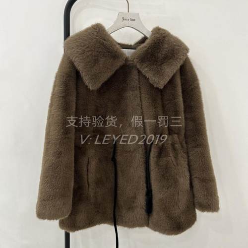 2024冬季新款专柜正品外套皮草