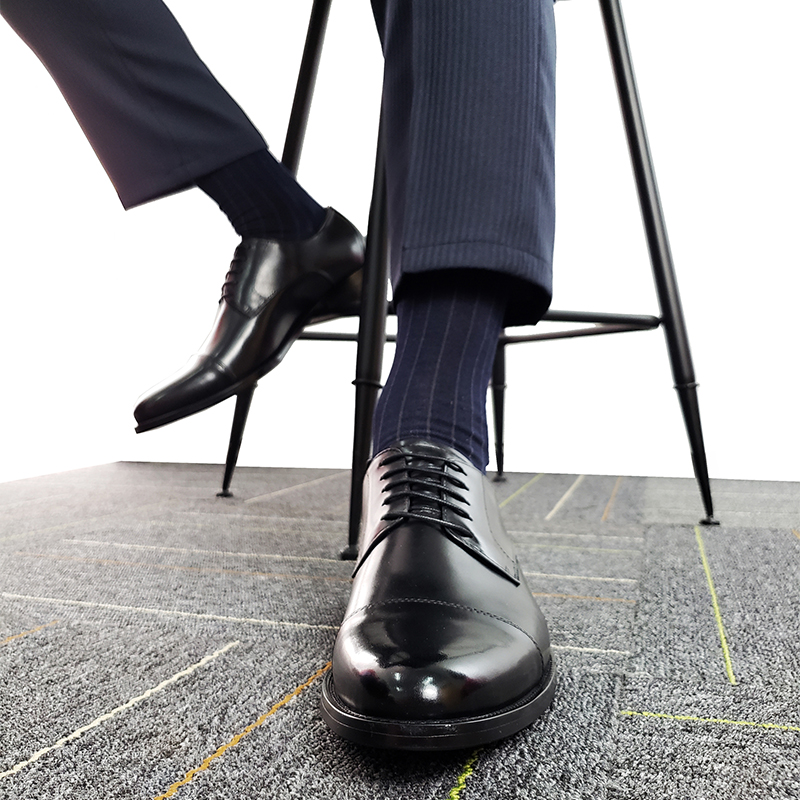 大脚码福音！高端三接头德比鞋