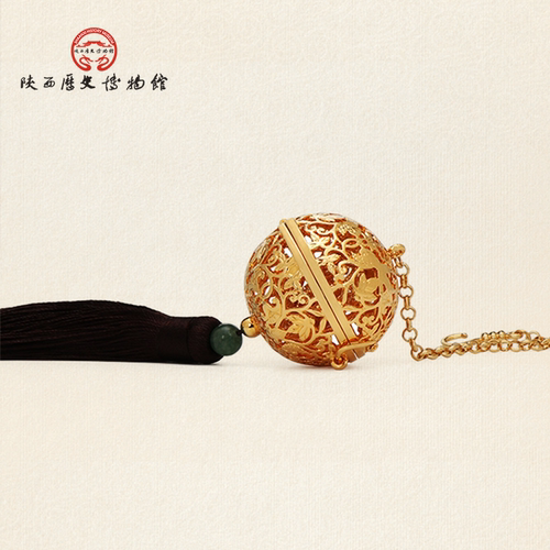 陕历博杨贵妃葡萄花鸟纹香囊球
