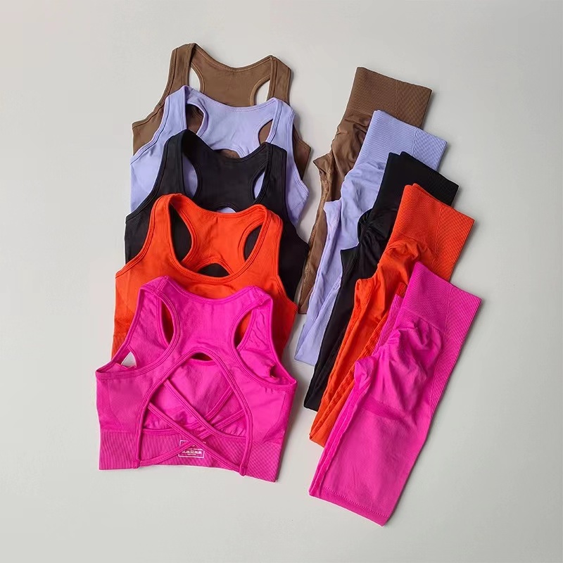 新款运动内衣女套装专业健身背心bra外穿防震跑步瑜伽服美背文胸-封面
