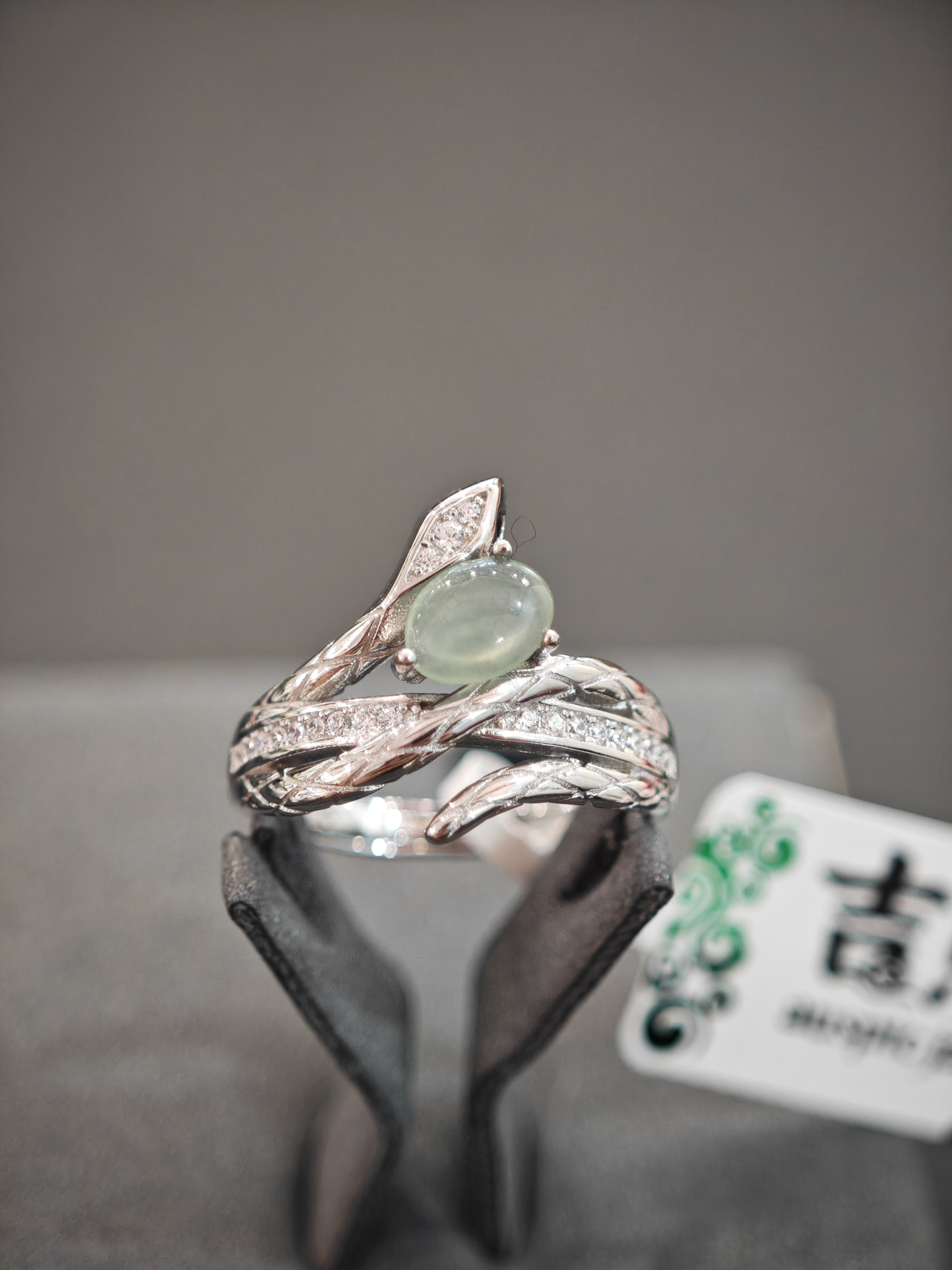 天然缅甸翡翠A货戒指镶嵌保真玉指环925银戒圈尾戒生日礼物