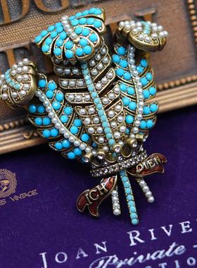 Vintage中古首饰JOAN RIVERS威尔士亲王羽毛鸢尾花皇家胸针