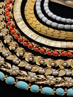 Vintage G6中古首饰金属珍珠MONET浮雕TRIFARI仿珍珠NAPIER项链