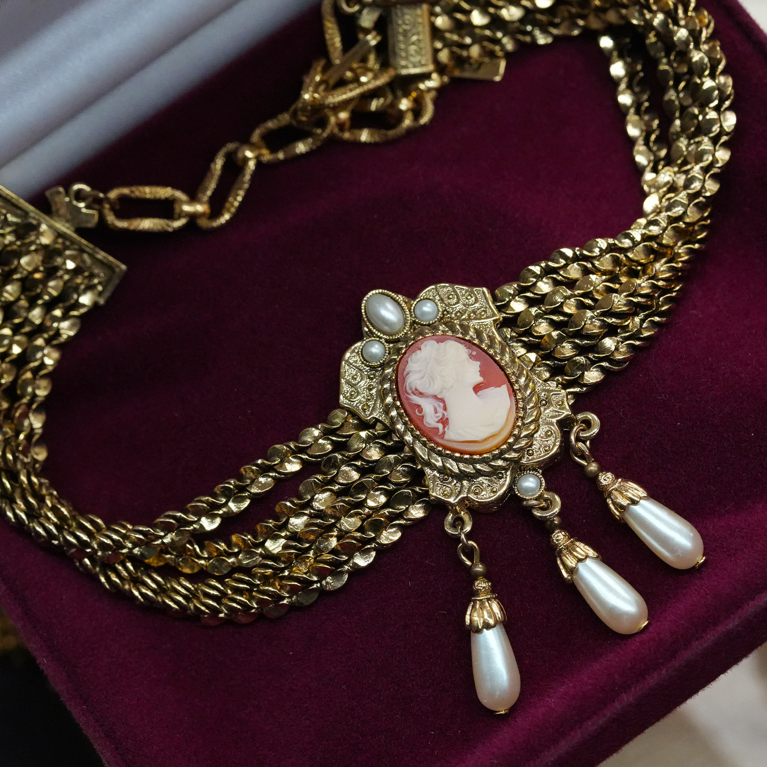 Vintage中古首饰70年代1928品牌CAMEO维多利亚少女浮雕流苏项链