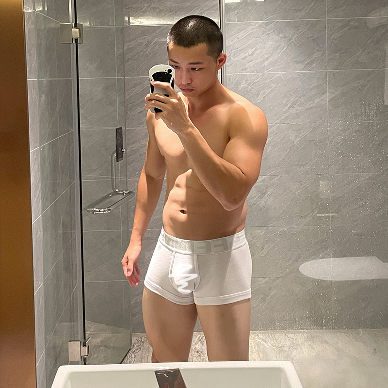 内裤男士纯棉四角裤潮流简约短裤