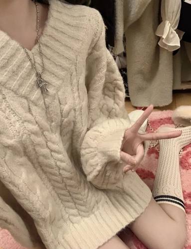 高级感！麻花粗线软糯套头毛衣